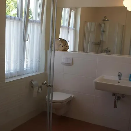 Haus Buddenbrock Auf Ruegen Wiek auf Ruegen Room photo